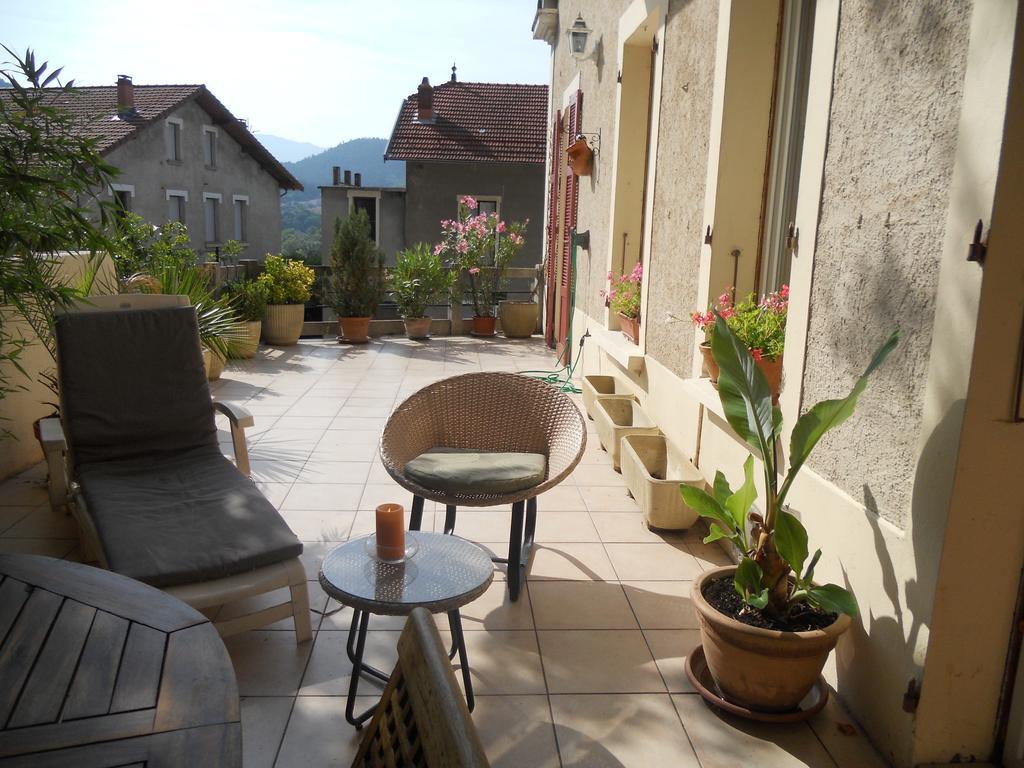 Les Hirondelles Chambres D'Hotes Serres (Hautes-Alpes) Exterior foto